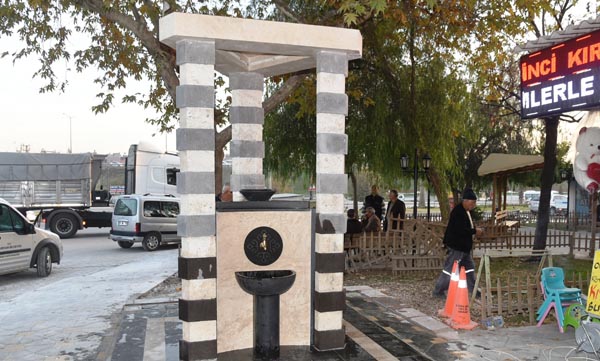 Sarıçam Belediyesi Çeşme Yaptırdı