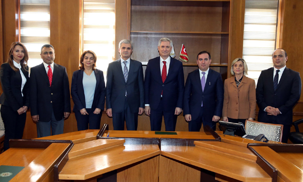 ÇÜ UZAYMER Kapılarını Öğrencilere Açtı 