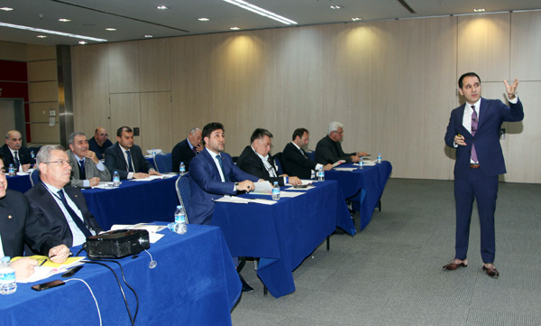 TOBB, Meclis üyelerinin eğitim çıtasını yükseltiyor 
