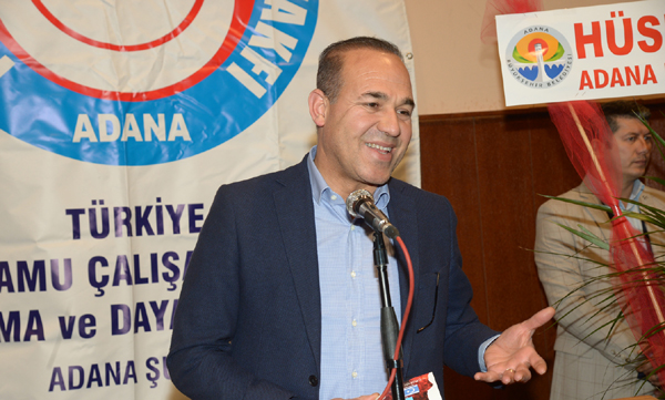 Ateş çemberinde 3 Gök Bayrak 