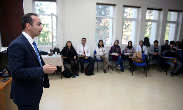 Geleceğin Bilim İnsanlarına Nitelikli Makale Yazma Eğitimi 