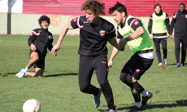 Adanasporda hazırlıklar sürüyor