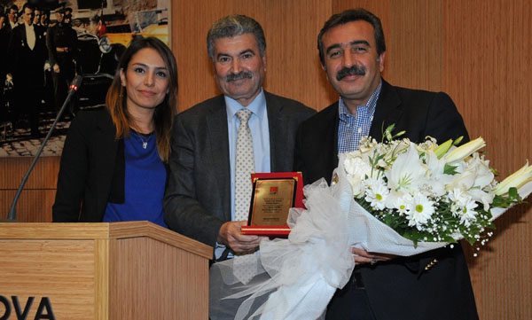 Çetine mecliste Başarı Plaketi verildi