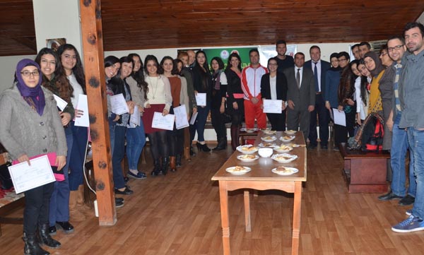 İşaret Dili Kursunu Tamamlayanlara Sertifika