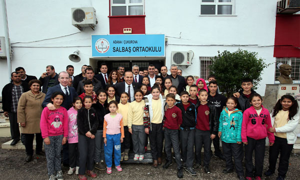 Büyükşehirden eğitime destek