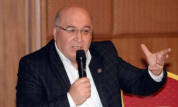 Emekli Maaşında 200 TL, Emekli İkramiyesinde 7 Bin TL Artış