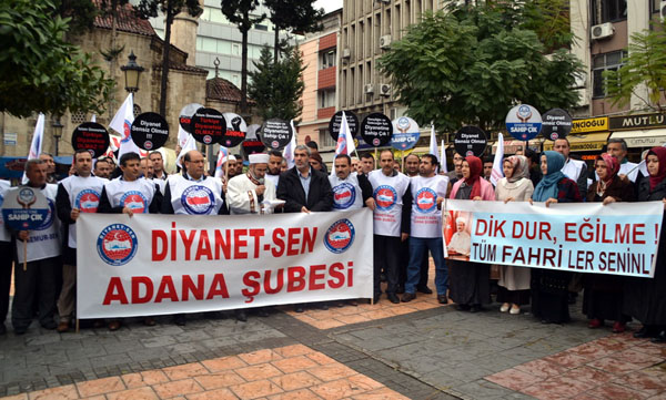 Adana'da İmamlar, Diyanetine Sahip Çık Eylemi Yaptı