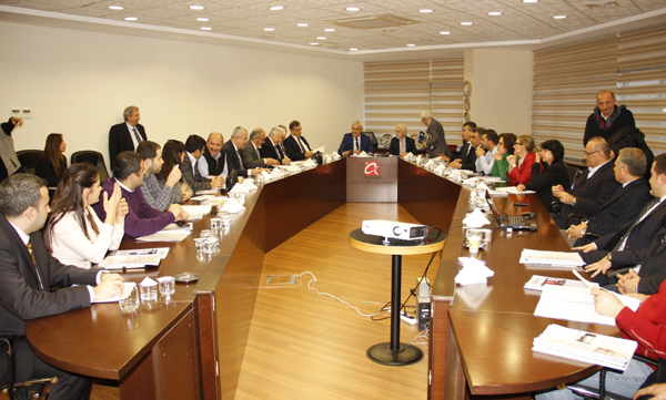 Adana ÜSAMın yeni başkanı Zahit Balbay oldu