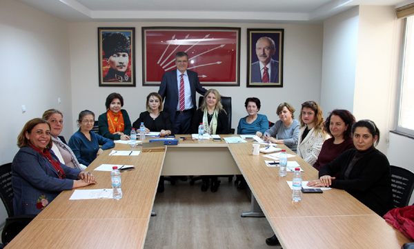 CHPli kadınlardan örgütlenme atağı