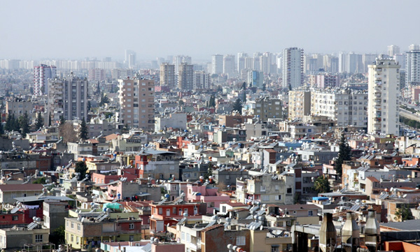 Adanada konut satışları 2015te yüzde 13 arttı