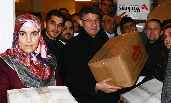 Yardımlar Dualar Eşliğinde Yola Çıkıyor