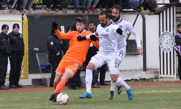Formalite Maçı Adanaspor'un