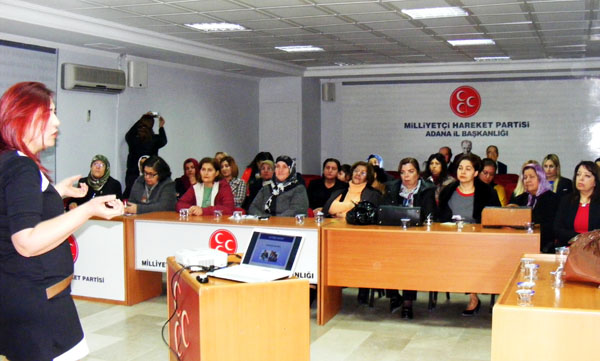 MHPli kadınlara iletişim sunumu