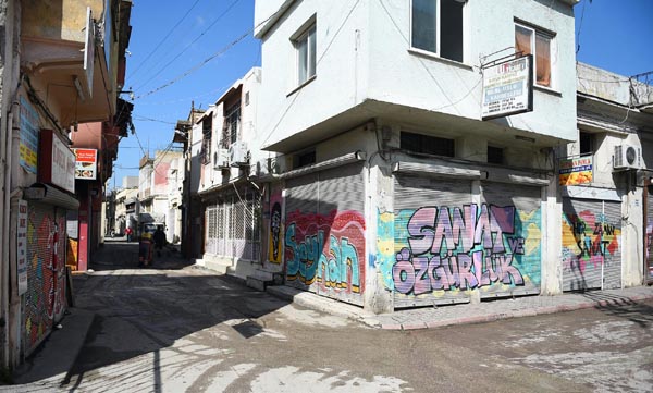 Adanada sokaklar sanatla buluştu