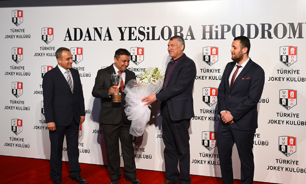 Başkanlık Koşusu Kupası'nı Enderefe kazandı