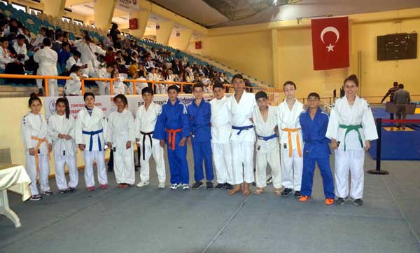 Okullararası Judo Grup Müsabakaları Başladı