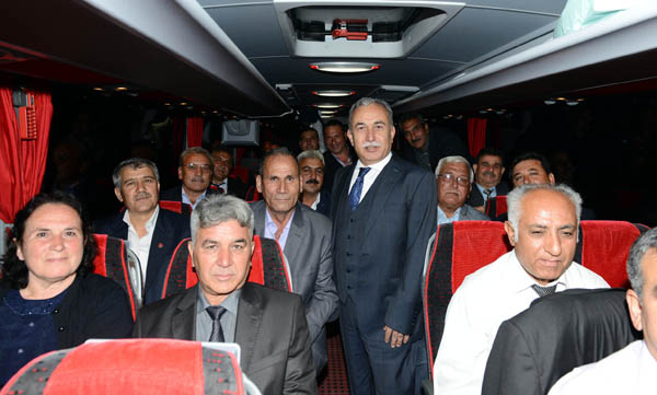 Mahalle Muhtarlarını Ankaraya Vali Büyük Uğurladı