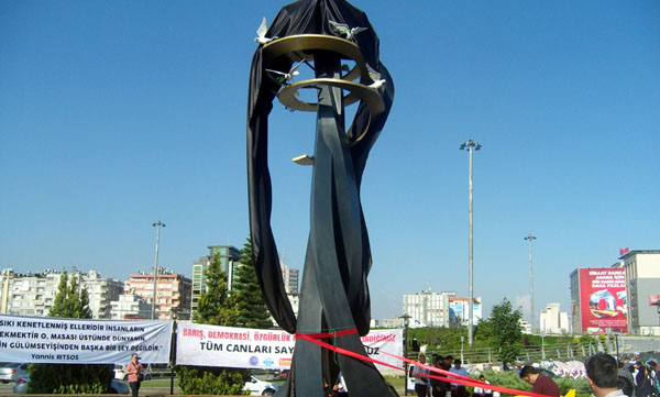 Barış Anıtı açıldı