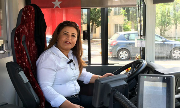 Belediye otobüsü sürücüsü yılın örnek şoförü

