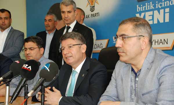 Fikret Yeni, ''Afaki konuşuyorlar''
