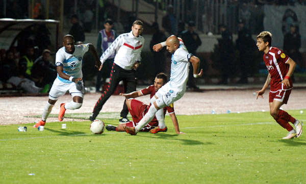 Düello Elazığspor'un