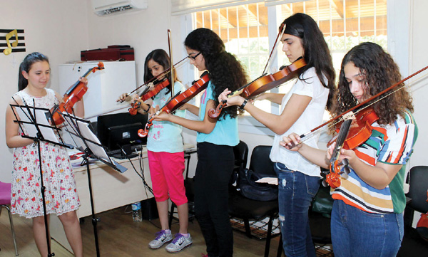 Ücretsiz yaz kursları sanatla dop dolu
