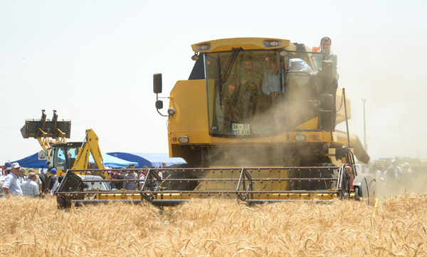 Dane döken biçerdöverlere 219 lira ceza geliyor