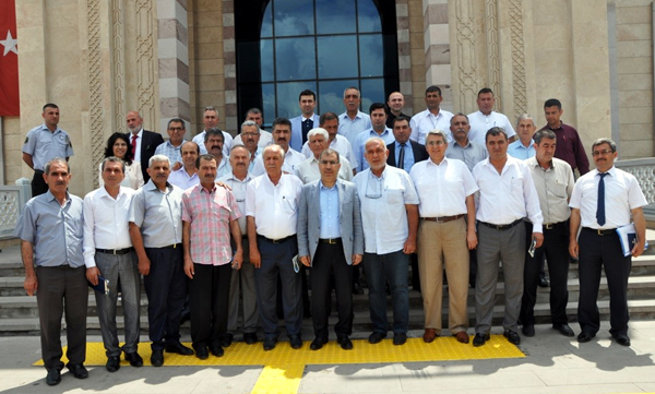 Çelikcan, muhtarlarla bir araya geldi