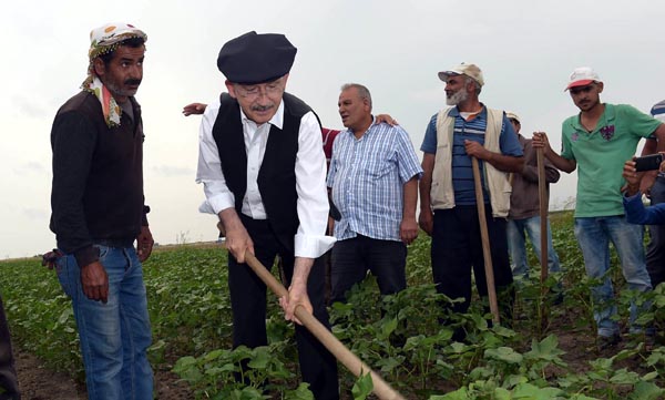 Kılıçdaroğlu, Adanada çapa yaptı