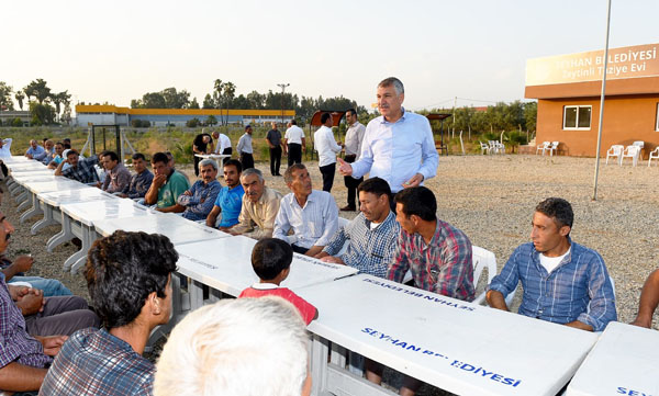 Zeytinli halkından Başkan Karalara teşekkür yemeği