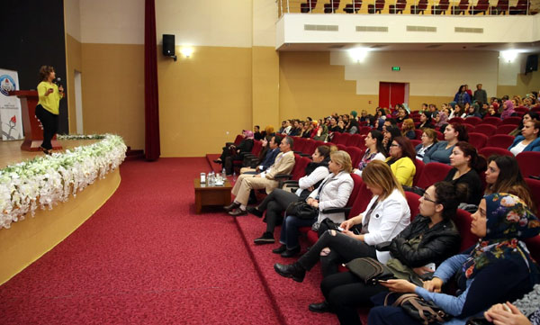 Minik Kalplerin Kardeşliği Projesi