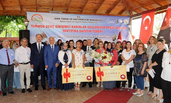 Tarımda Genç Girişimci Kadınlar Güçleniyor
