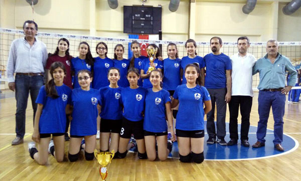 Anafartalar Spor Kulübünde şampiyonluk kutlaması
