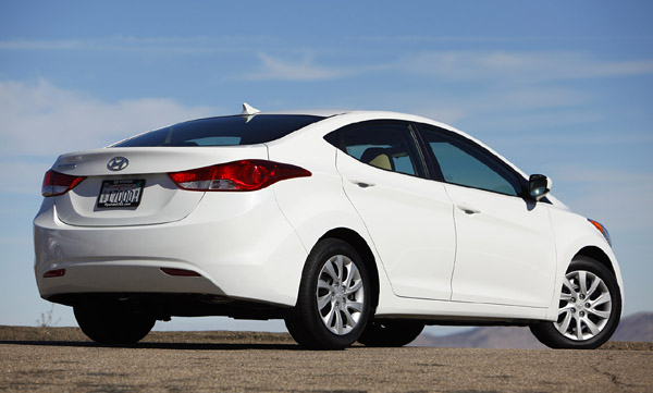 Türk Halkı beyaz otomobil seviyor