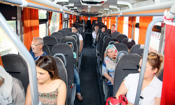 Toplu taşımada çok koltuklu otobüsler mutlu etti
