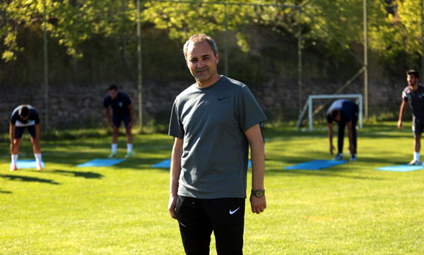 Erkan Sözeri: 'İşimize bakıyoruz
