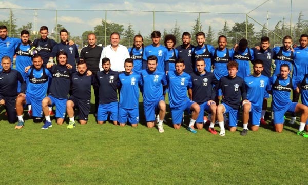 Adana Demirsporda mutlu aile tablosu 
