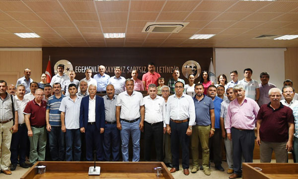 Sarıçam Belediye Meclisi darbe girişimini kınadı