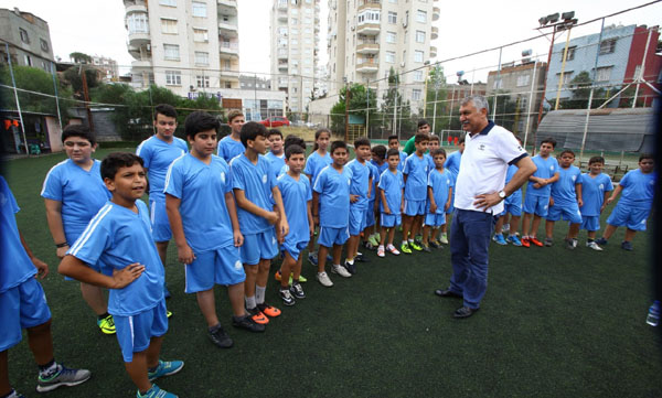 Karalar, Yaz Spor Okullarını ve Havuzları Ziyaret Etti