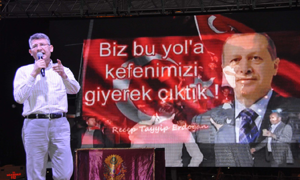 Yeni: Darbeyi Çağrıştıran Yerlere Şehitlerin Adı Verilecek