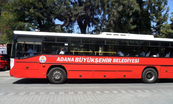 Otobüs durağı istiyoruz