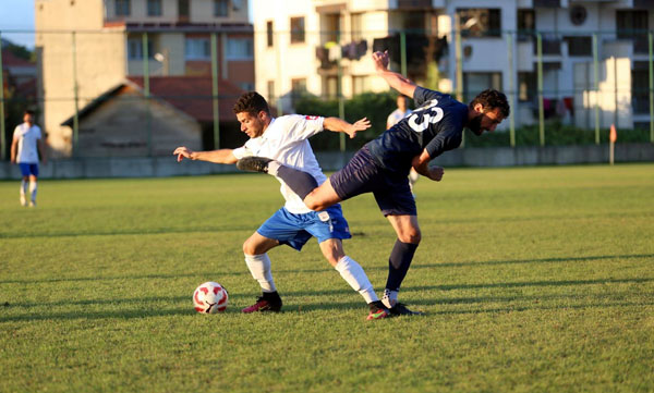 Şimşek mağlubiyetle ayrıldı