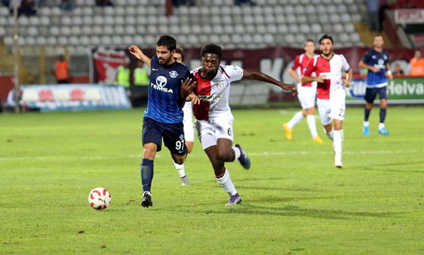 Şimşek puanla başladı