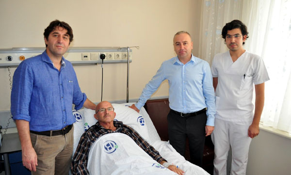 Karaciğeri büyüttüler hastayı yaşama bağladılar