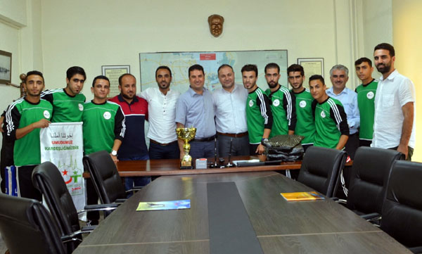 Suriye Futbol Takımı Adana'da