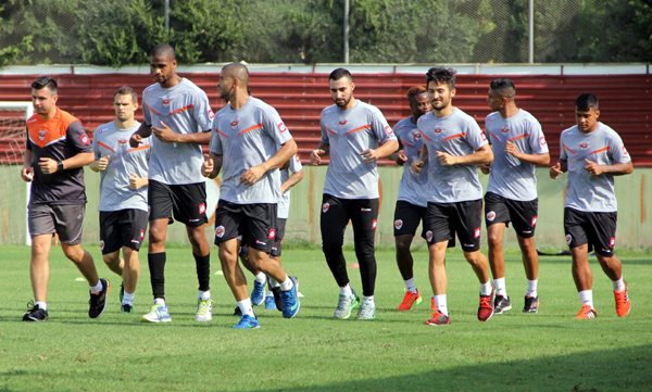 Adanaspor'da hazırlıklar sürüyor