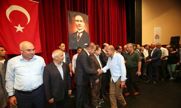 Büyükşehirde bayramlaşma heyecanı 