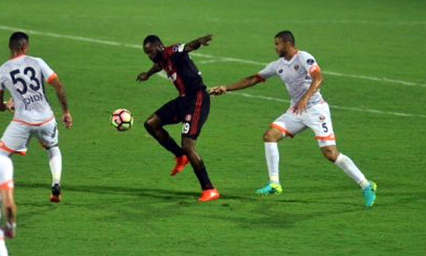 Adana'da sessiz gece