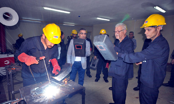 Kursa gidenlere günde 6 avro cep harçlığı