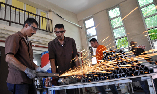 Fabrika gibi cezaevinde kazan-kazan-kazan'